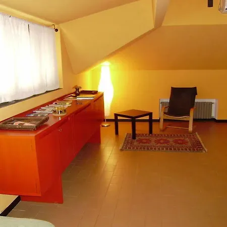 Attico Canturina & Lakecomo דירה *